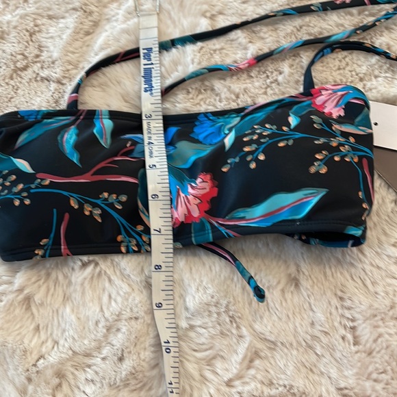 ** BOGO Daisy Fuentes Bandeau Bikini Top 6 - Picture 6 of 9